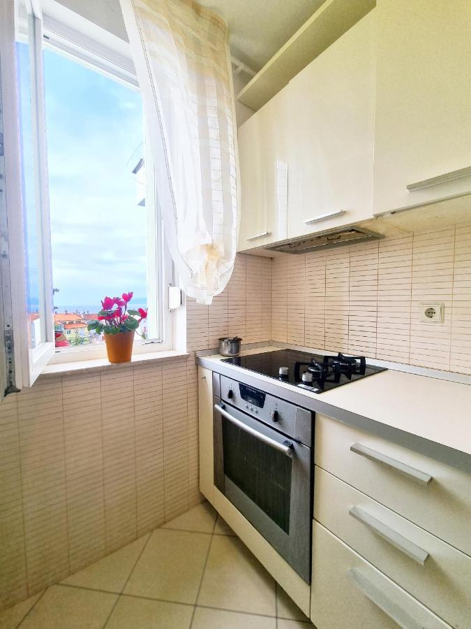 Apartment Rijeka With Sea View Exteriér fotografie